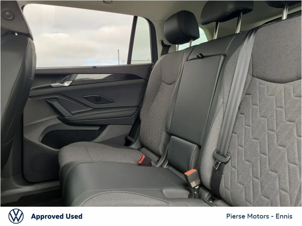 Volkswagen Tayron Estate, Diesel, 2026, Grey