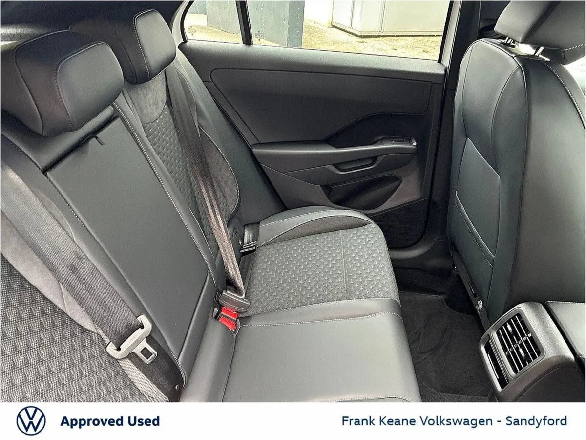 Volkswagen T-Roc SUV, Petrol, 2027, White
