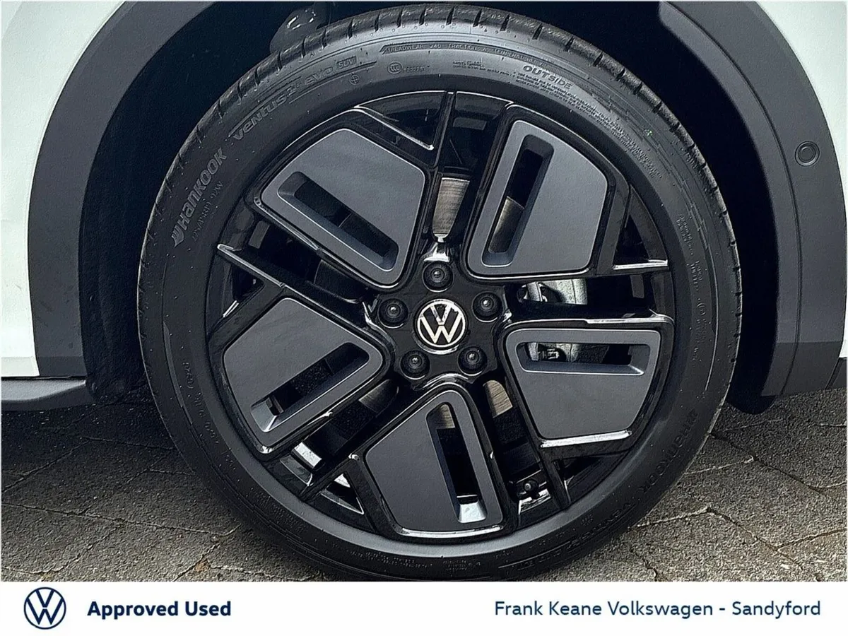 Volkswagen T-Roc SUV, Petrol, 2027, White