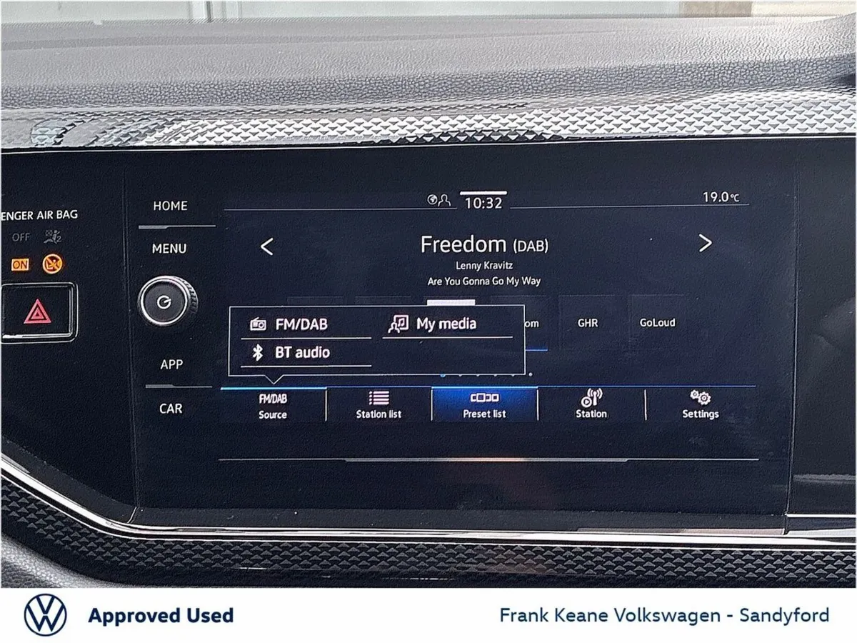 Volkswagen Polo Hatchback, Petrol, 2027, Black