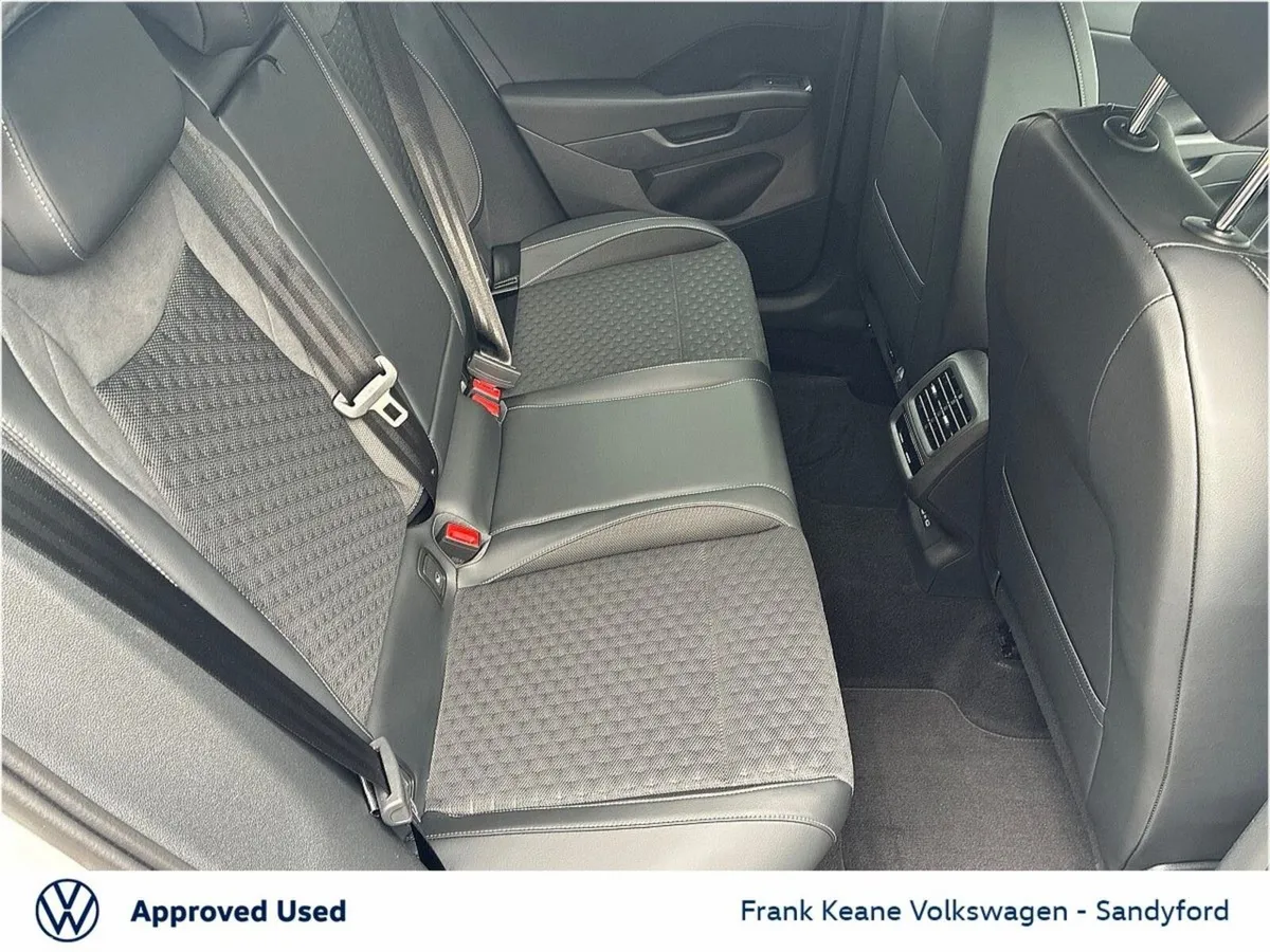 Volkswagen T-Roc SUV, Petrol, 2027, White