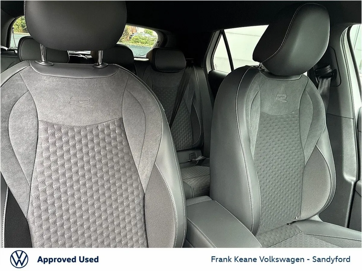Volkswagen T-Roc SUV, Petrol, 2027, White