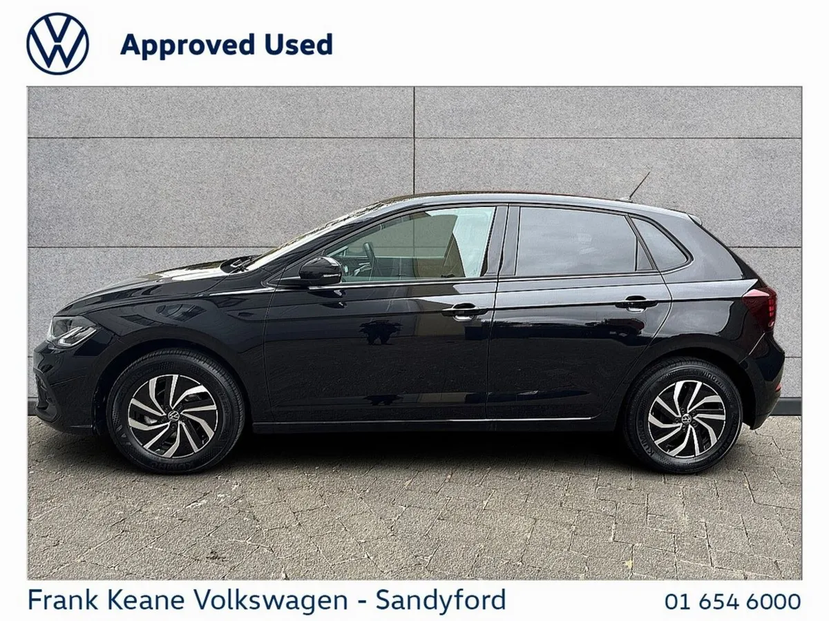 Volkswagen Polo Hatchback, Petrol, 2027, Black