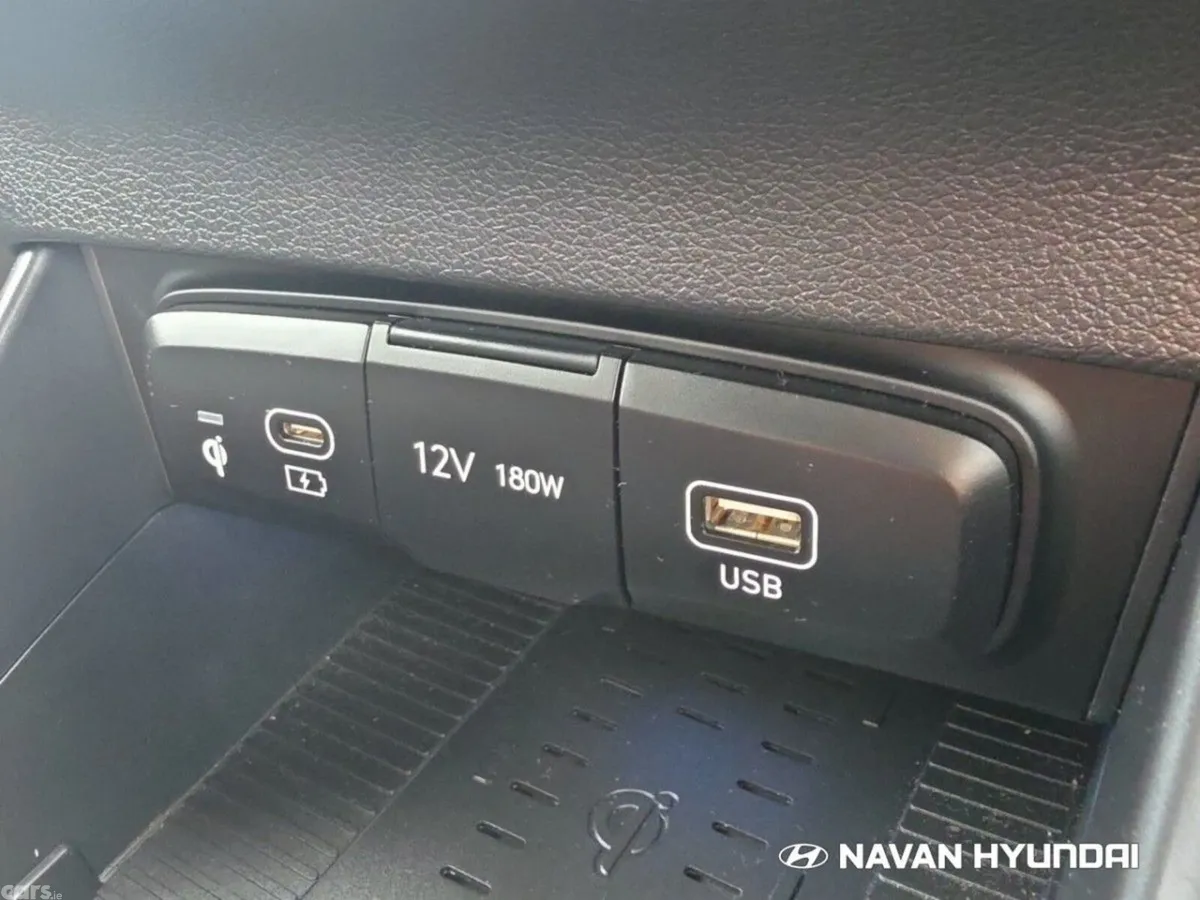 Hyundai Bayon Estate, Petrol, 2024, Red