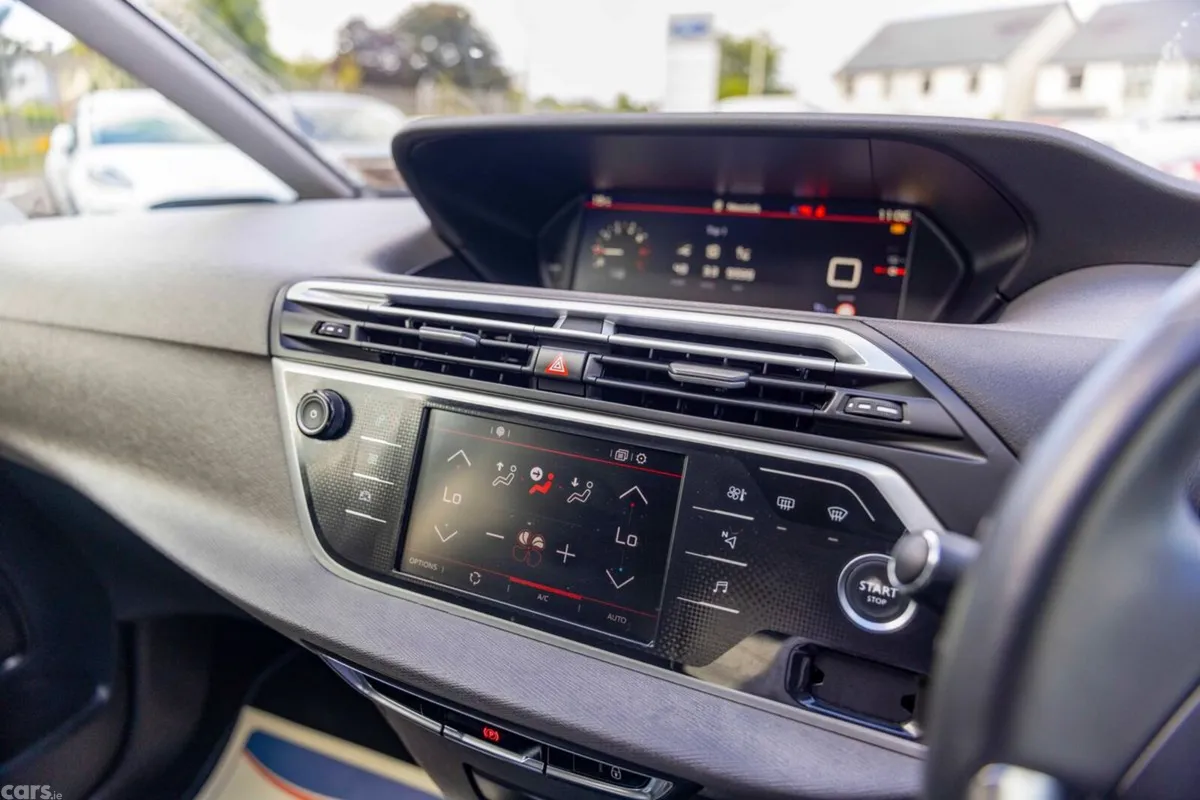 Citroen Grand C4 Spacetourer MPV, Diesel, 2022, Black