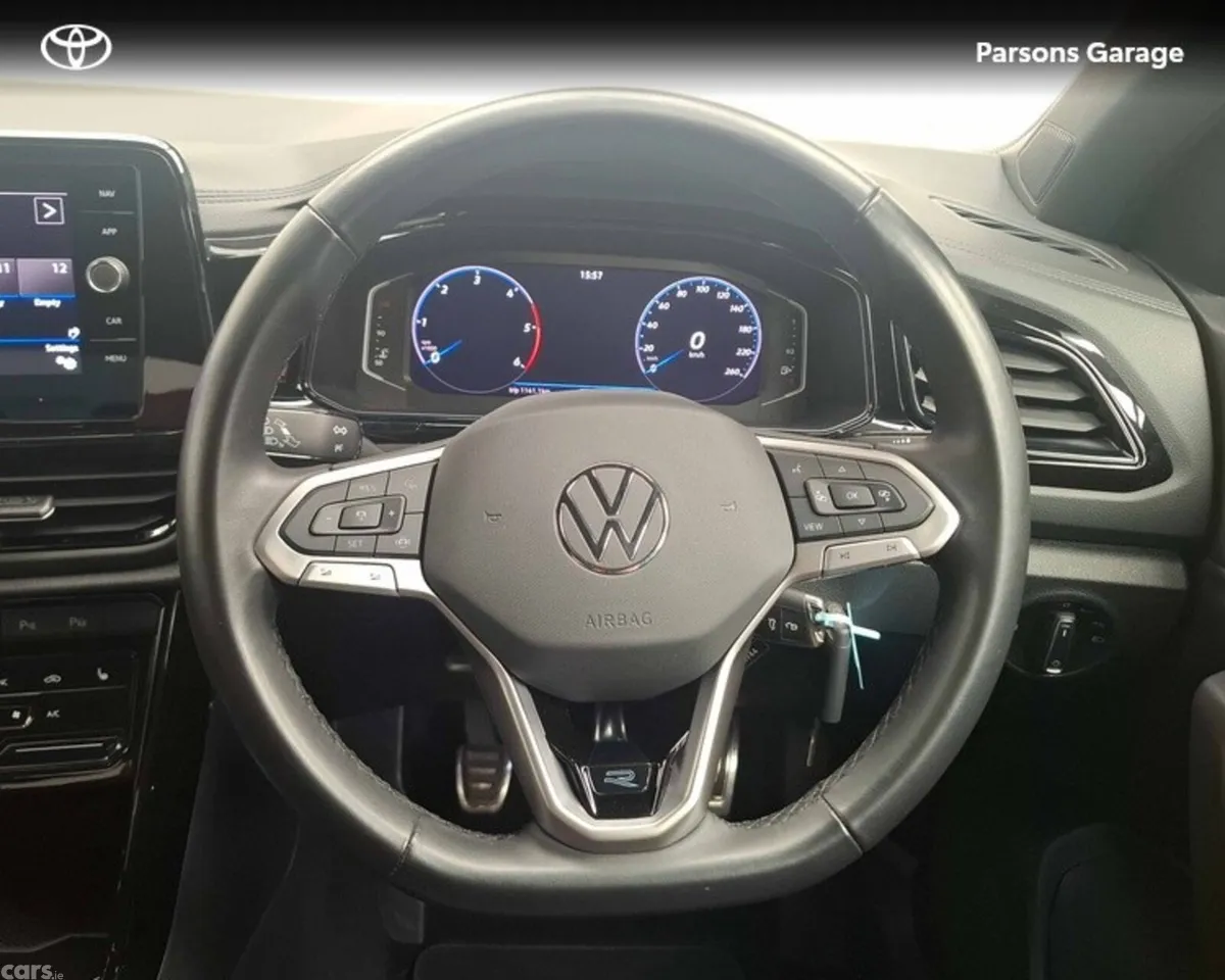 Volkswagen T-Roc Estate, Diesel, 2024, Red