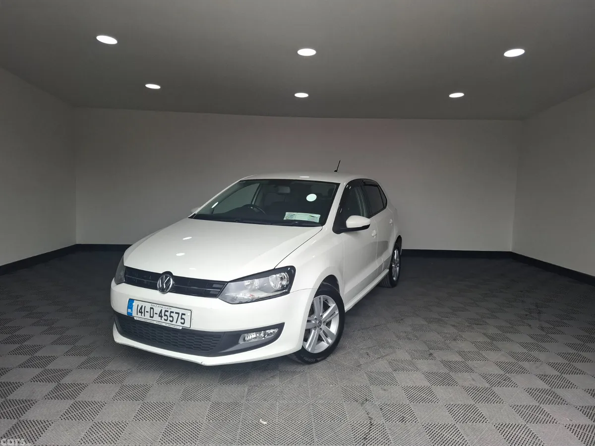 Volkswagen Polo Hatchback, Petrol, 2014, White