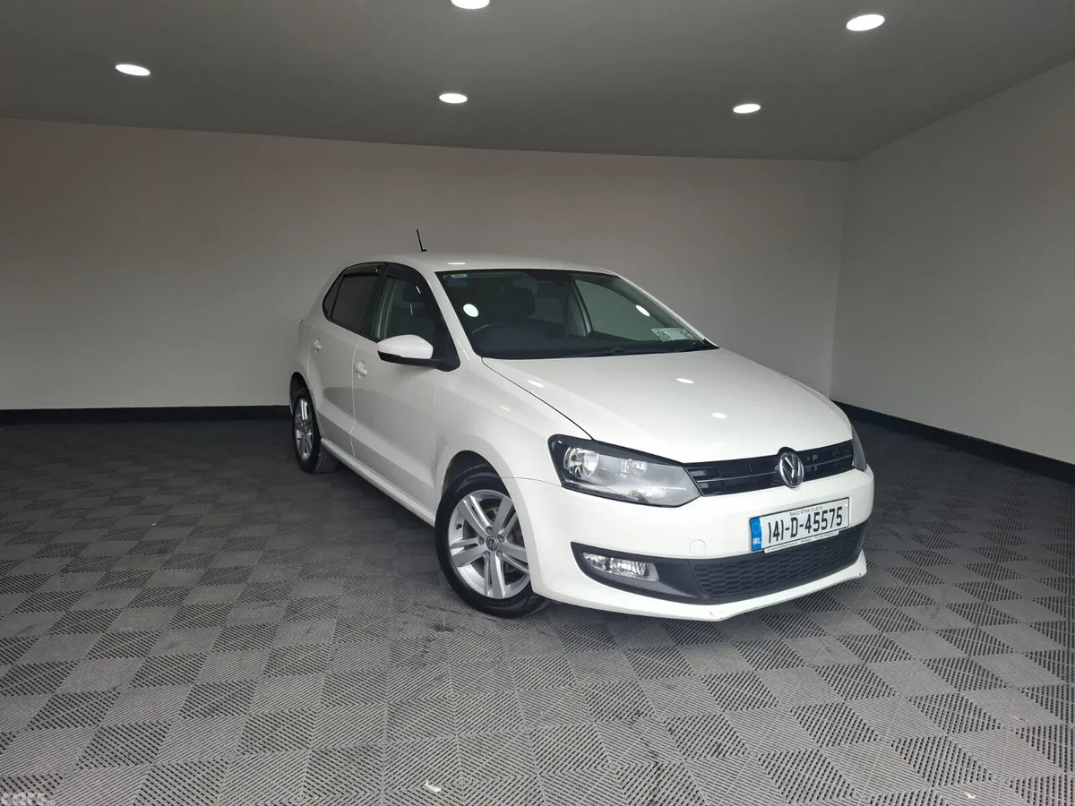 Volkswagen Polo Hatchback, Petrol, 2014, White