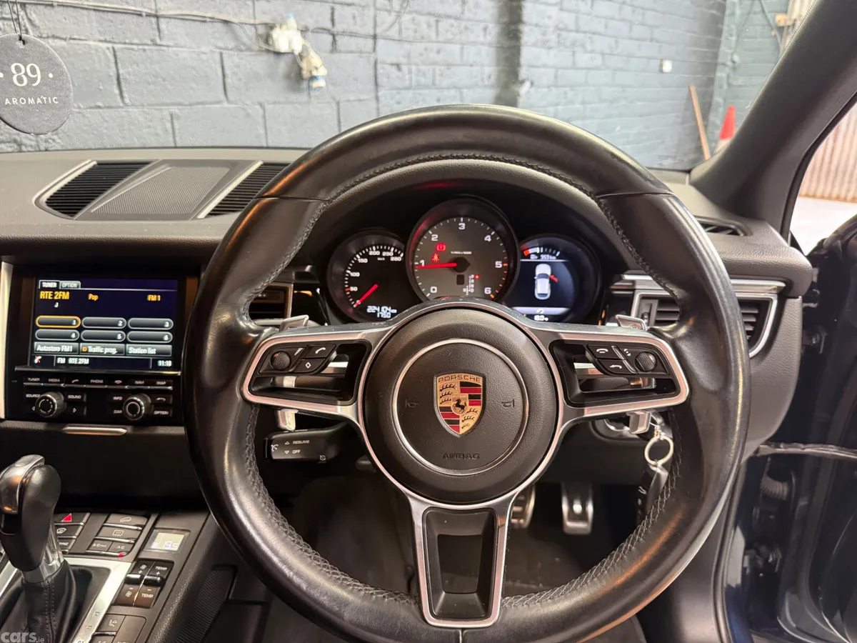 Porsche Macan Coupe, Diesel, 2015, Blue