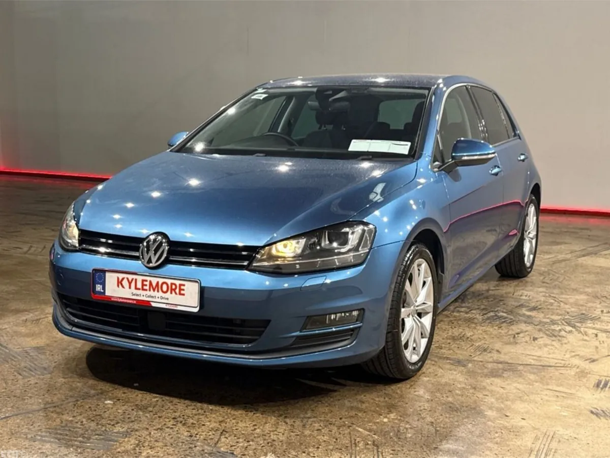 Volkswagen Golf Hatchback, Petrol, 2017, Blue