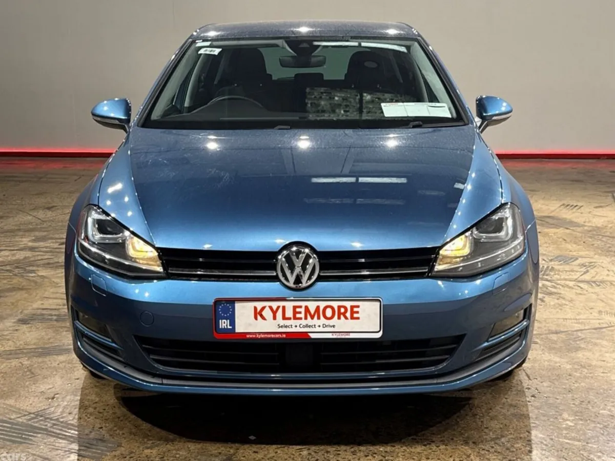 Volkswagen Golf Hatchback, Petrol, 2017, Blue