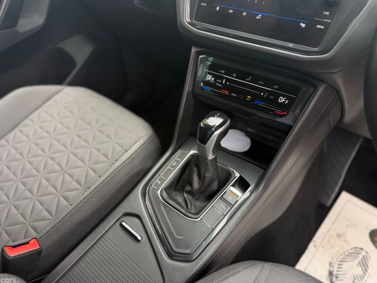 Volkswagen Tiguan SUV, Diesel, 2023, Grey