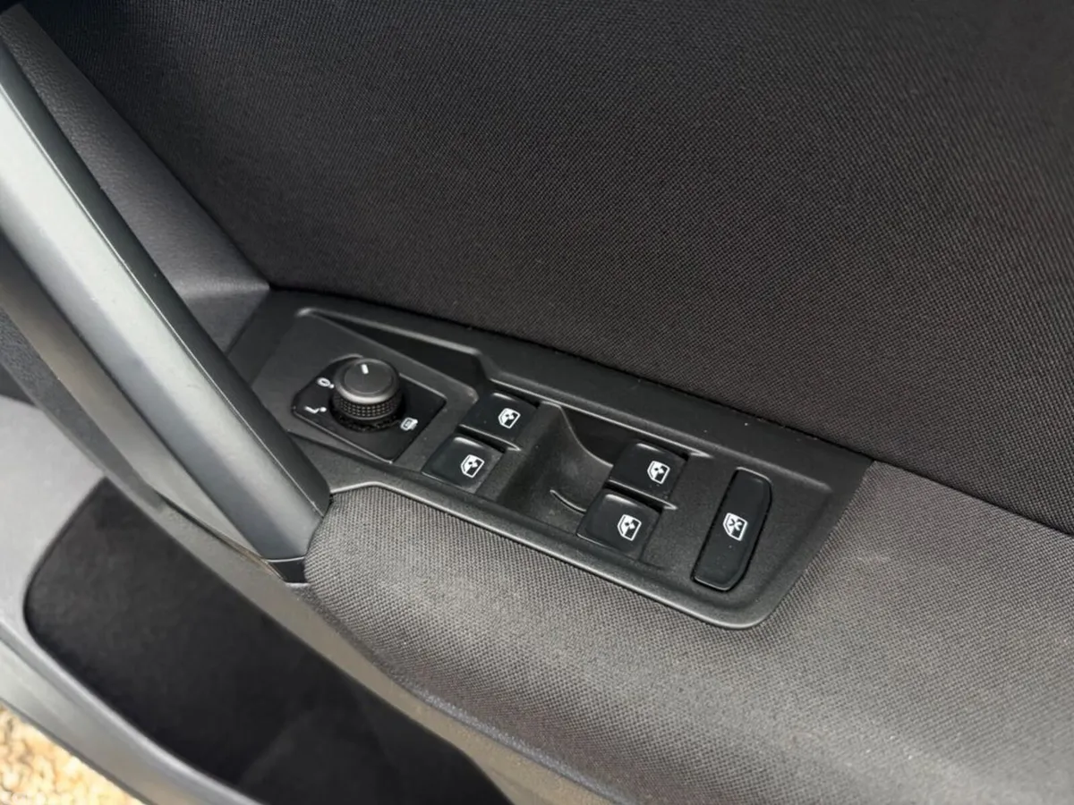 Volkswagen Tiguan SUV, Diesel, 2023, Grey
