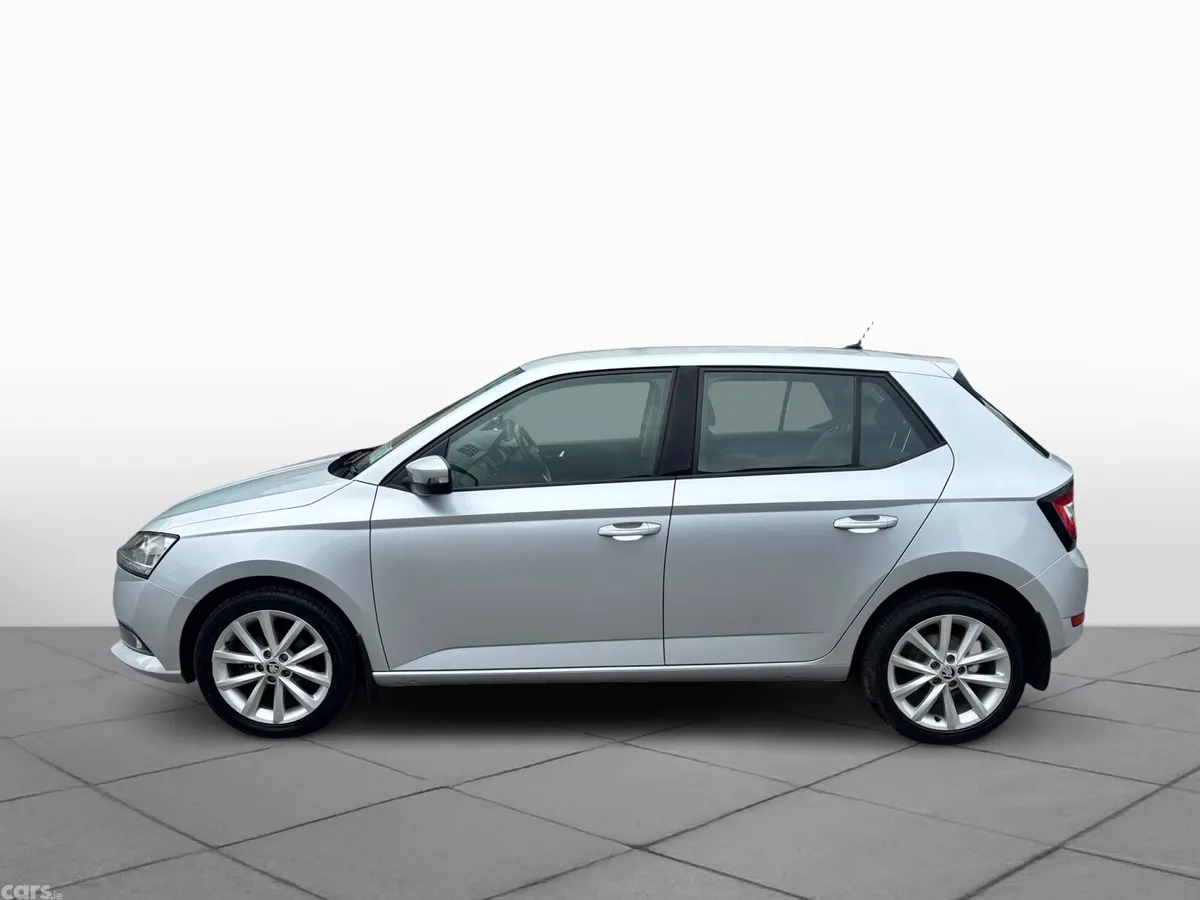 Skoda Fabia Hatchback, Petrol, 2019, Grey