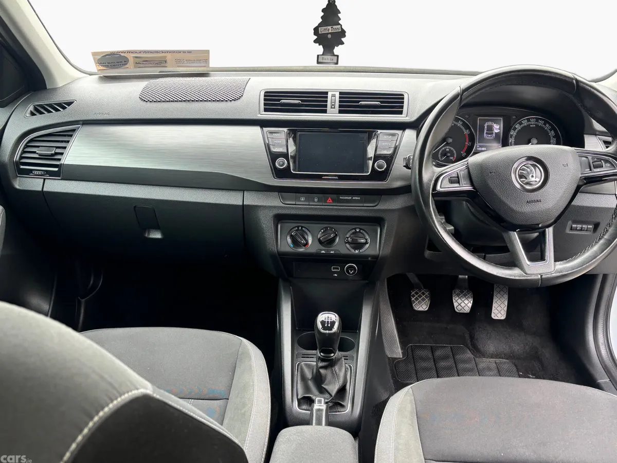 Skoda Fabia Hatchback, Petrol, 2019, Grey