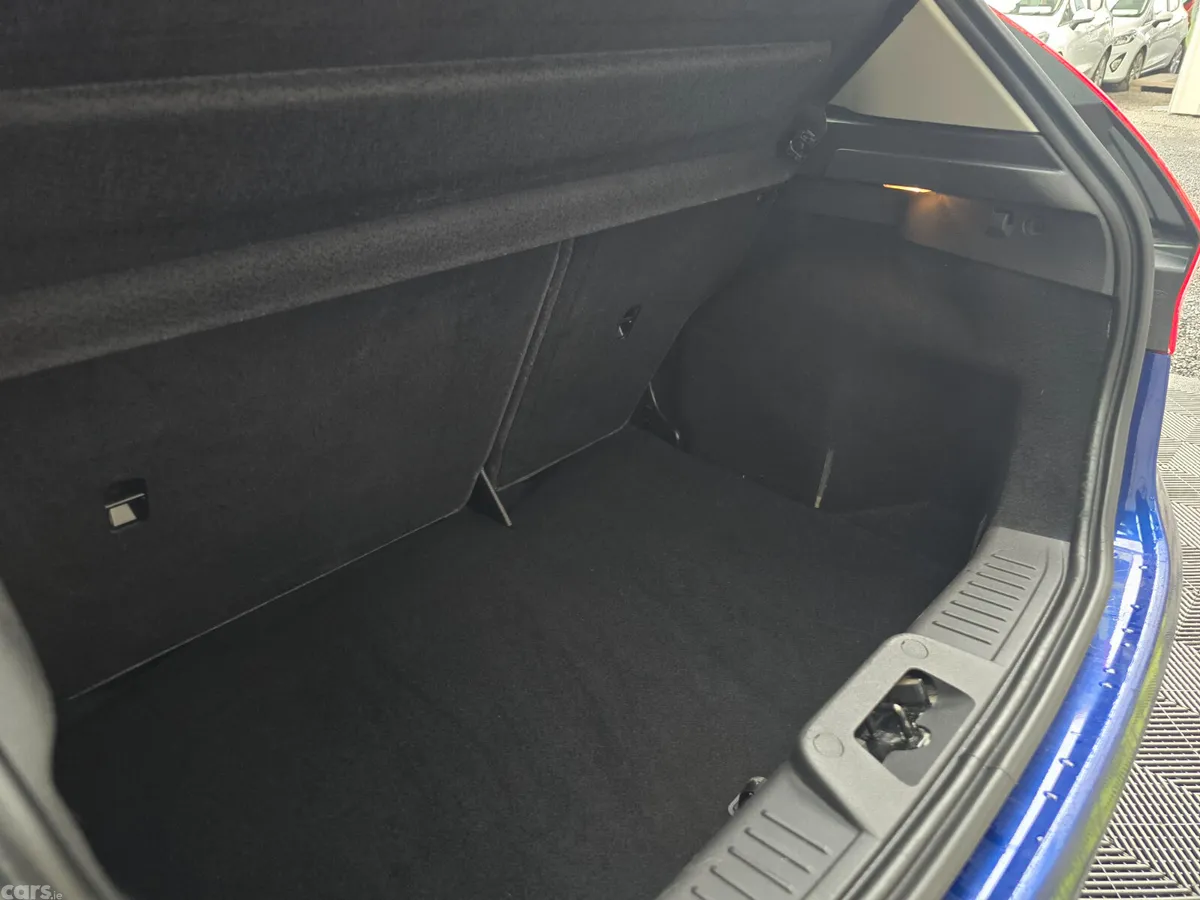 Ford Fiesta Hatchback, Petrol, 2015, Blue