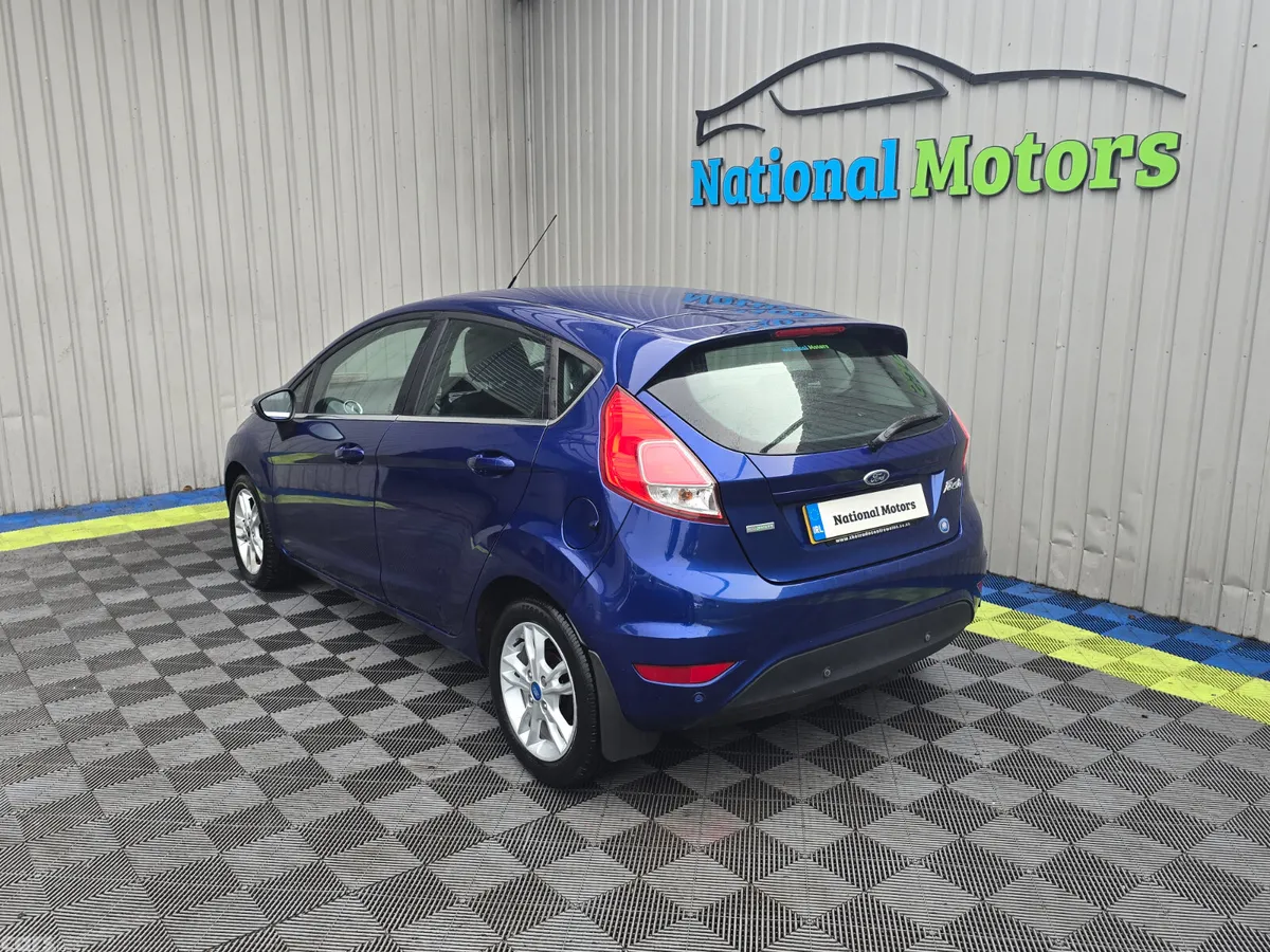 Ford Fiesta Hatchback, Petrol, 2015, Blue