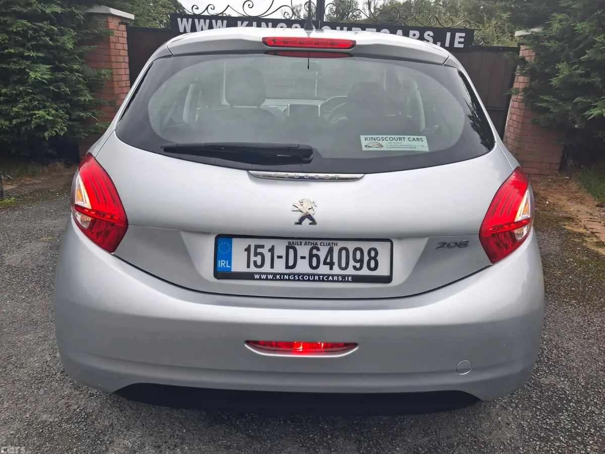 Peugeot 208 Hatchback, Petrol, 2015, Silver