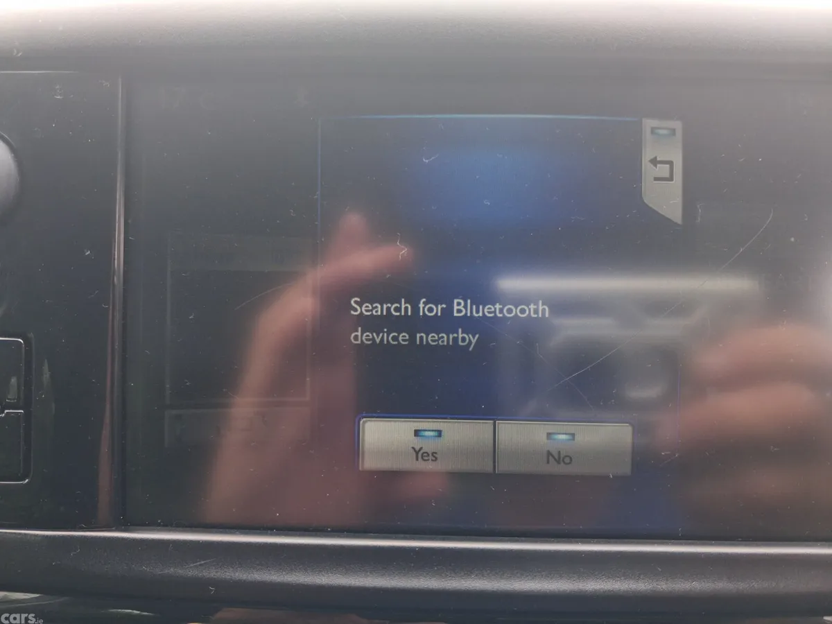 Peugeot 208 Hatchback, Petrol, 2015, Silver