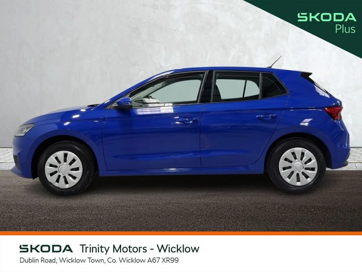 Skoda Fabia Hatchback, Petrol, 2023, Blue