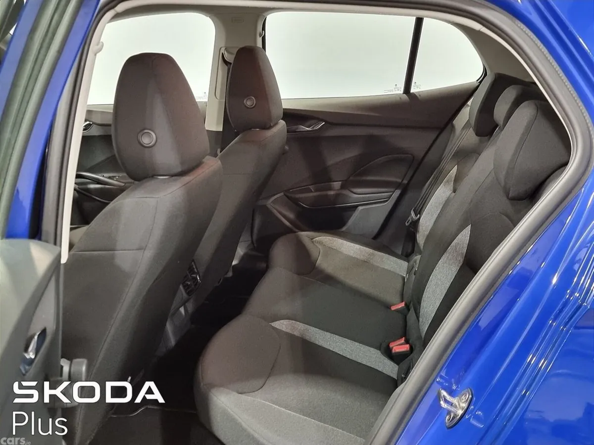 Skoda Fabia Hatchback, Petrol, 2023, Blue