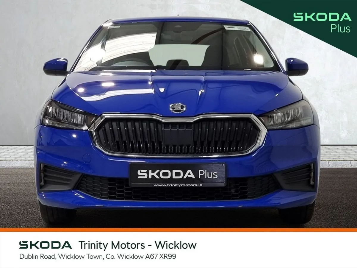 Skoda Fabia Hatchback, Petrol, 2023, Blue