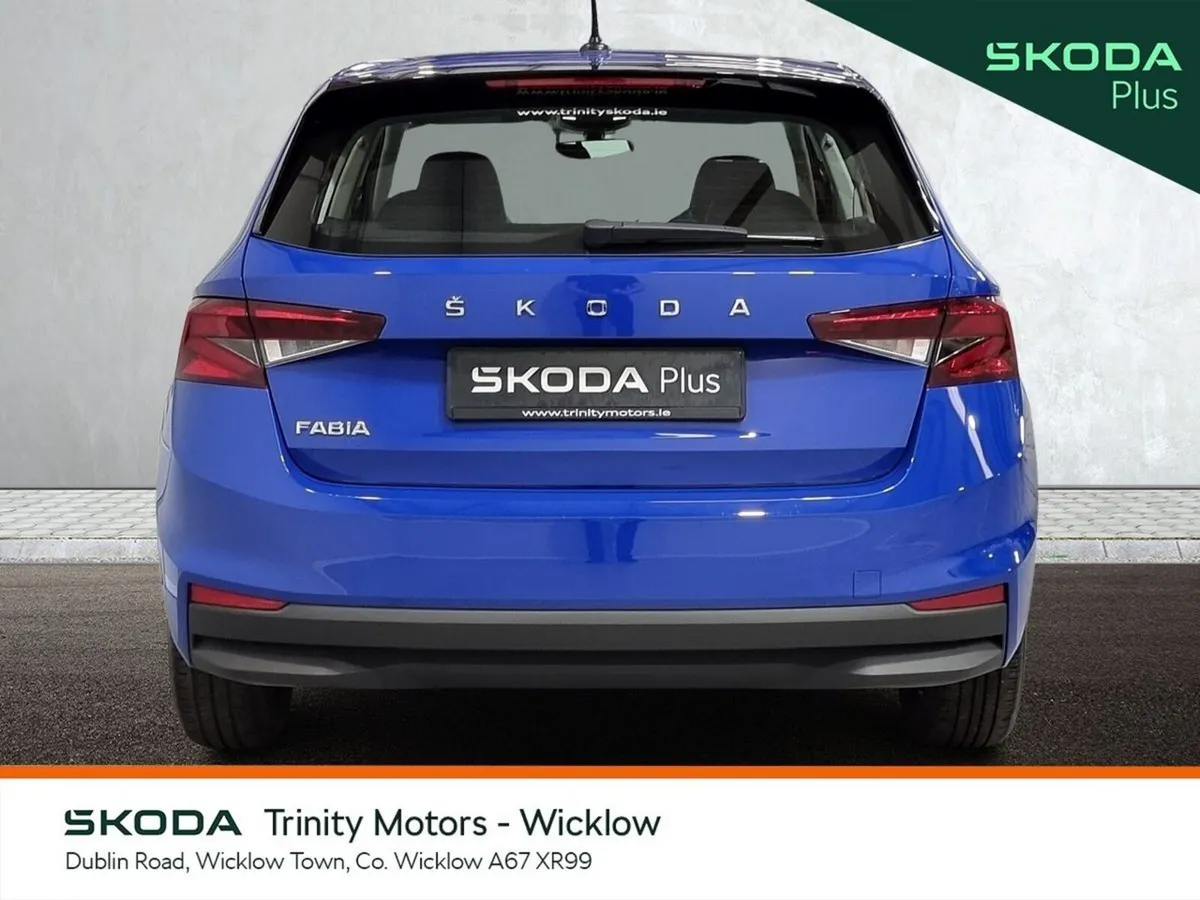 Skoda Fabia Hatchback, Petrol, 2023, Blue