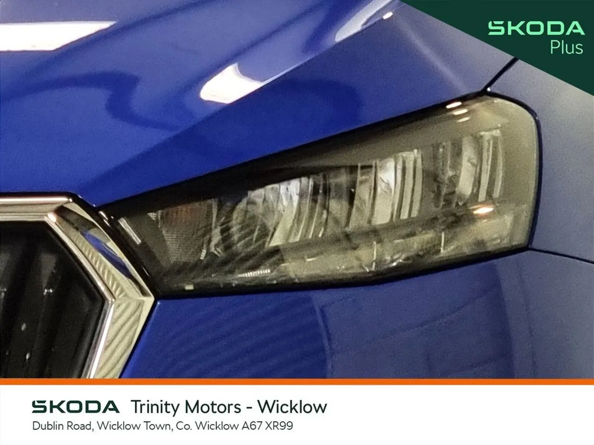 Skoda Fabia Hatchback, Petrol, 2023, Blue