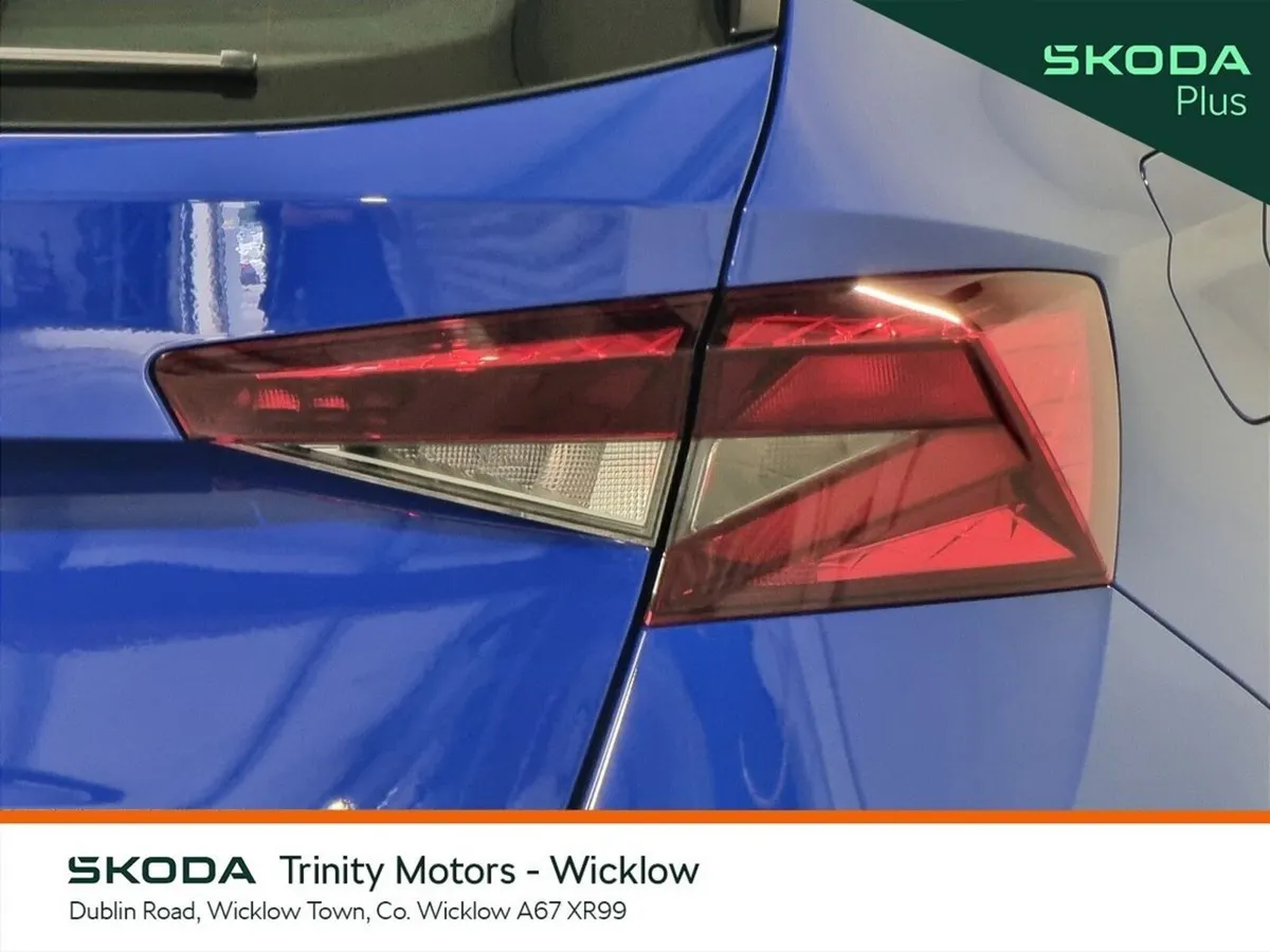 Skoda Fabia Hatchback, Petrol, 2023, Blue