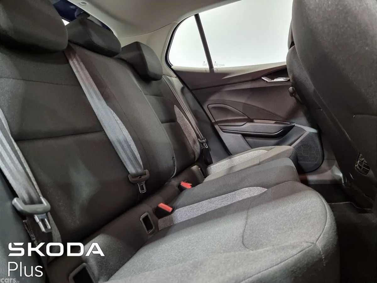 Skoda Fabia Hatchback, Petrol, 2023, Blue