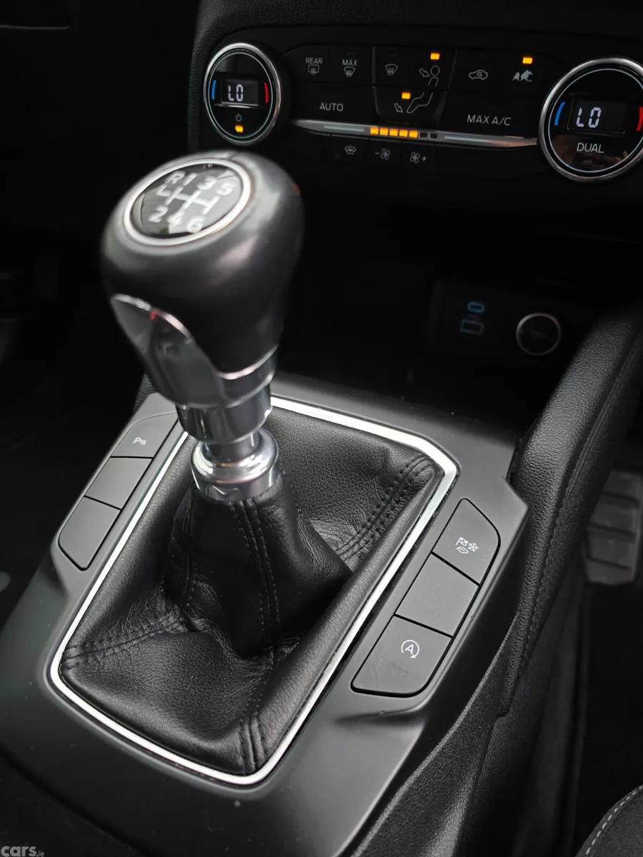 Ford Kuga SUV, Diesel, 2020, Red