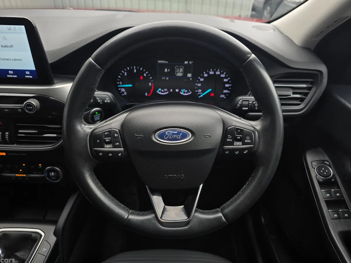 Ford Kuga SUV, Diesel, 2020, Red