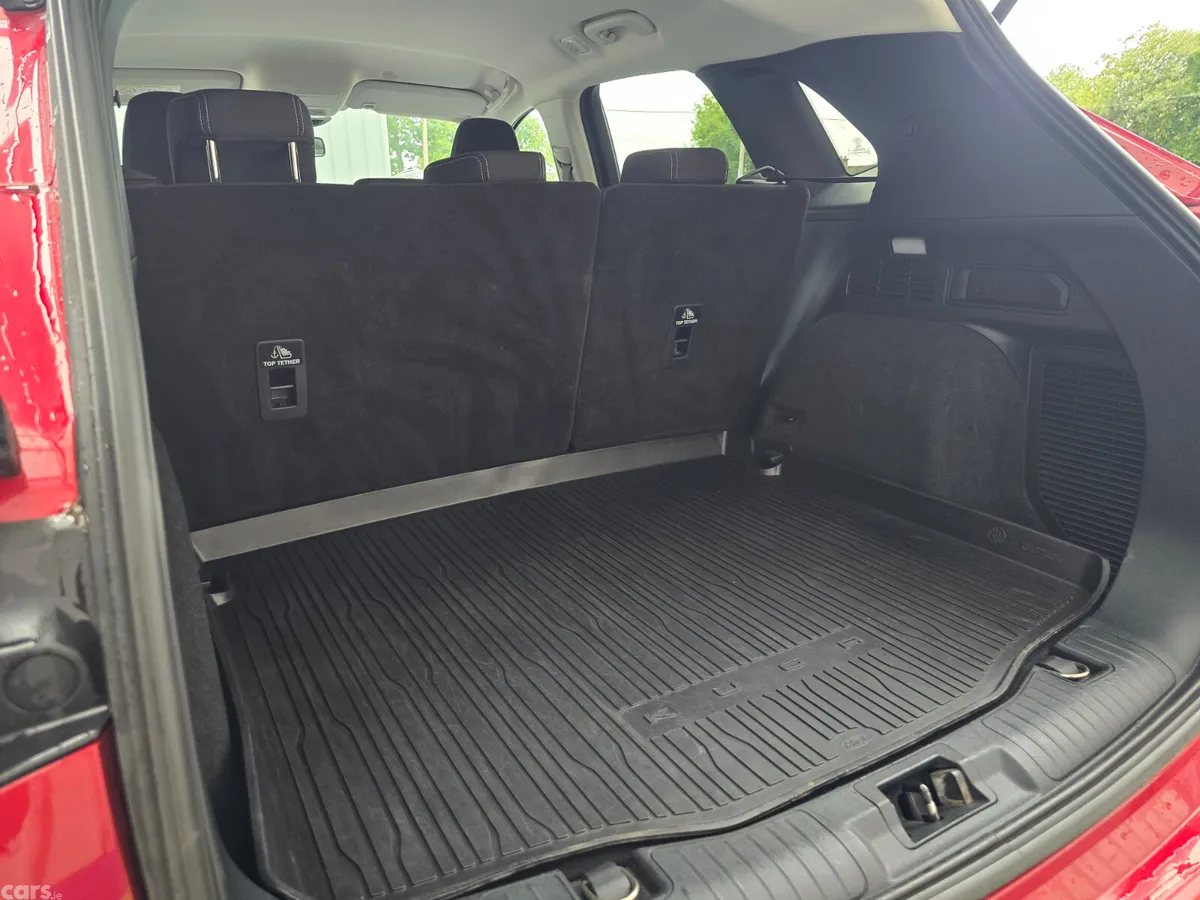 Ford Kuga SUV, Diesel, 2020, Red