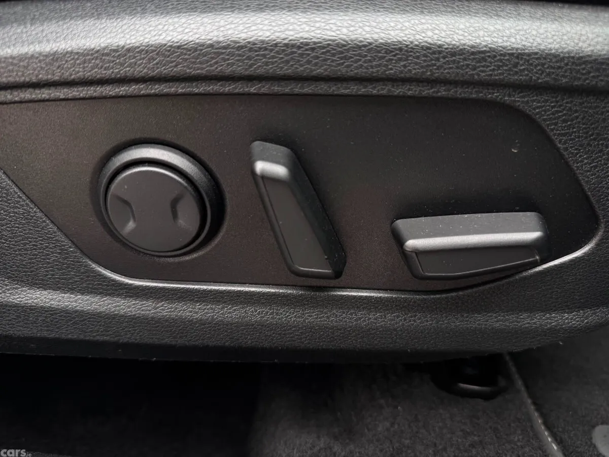 Kia Sportage SUV, Diesel Hybrid, 2023, Black