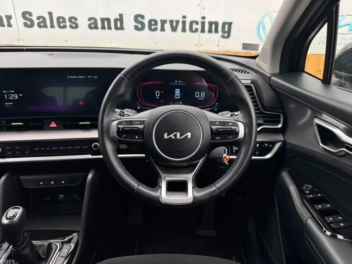 Kia Sportage SUV, Diesel Hybrid, 2023, Black