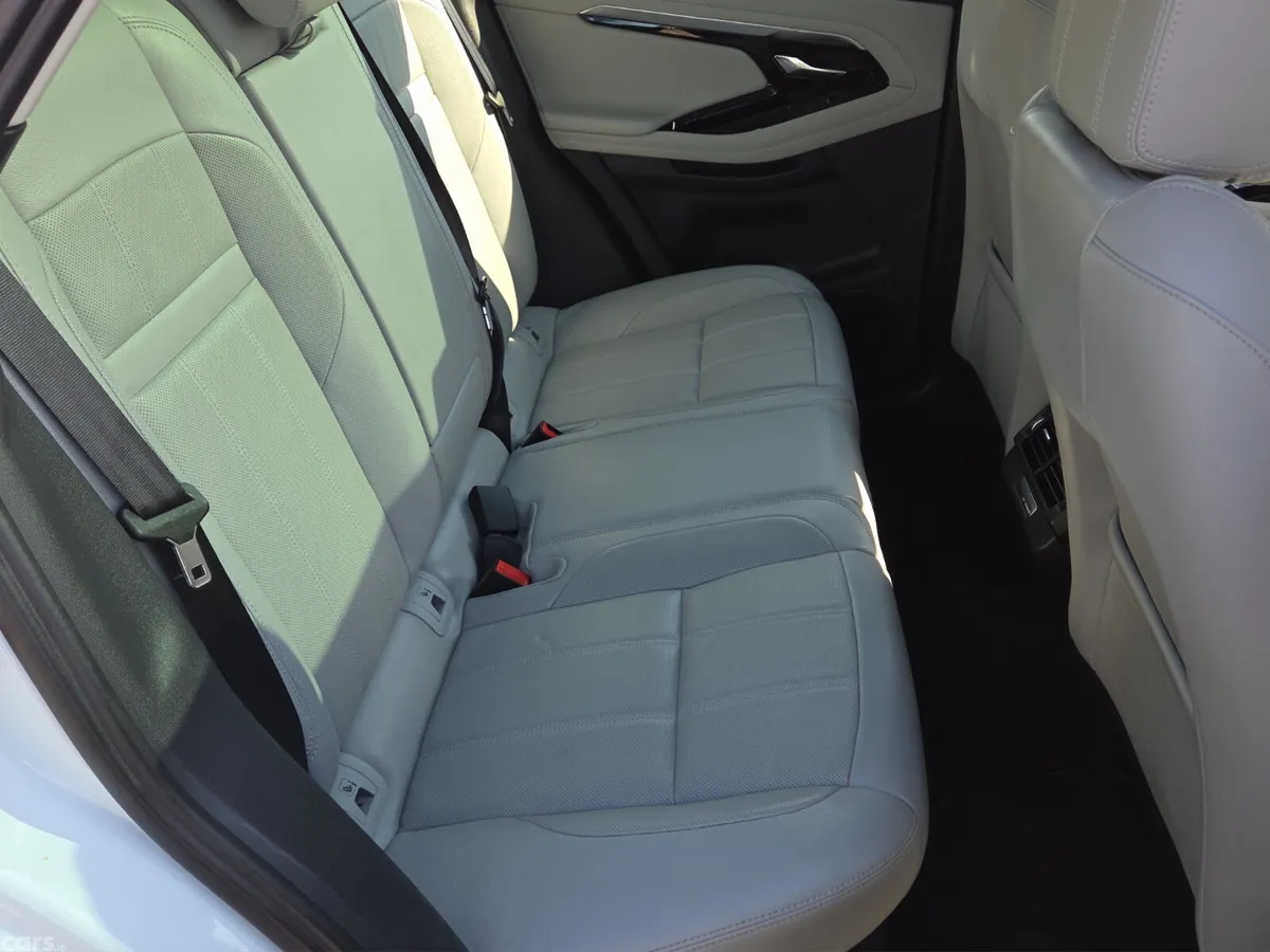 Land Rover Range Rover Evoque SUV, Petrol Plug-in Hybrid, 2021, White