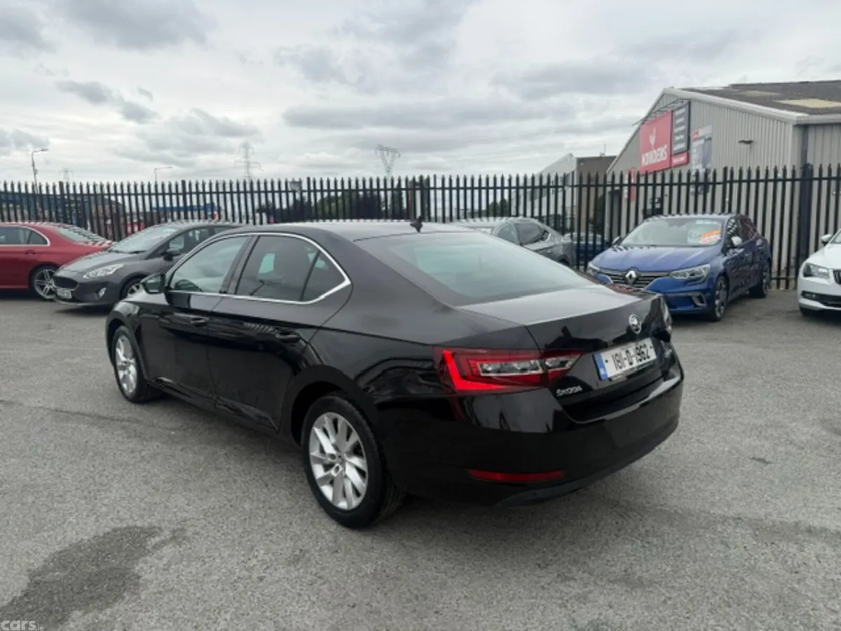 Skoda Superb Saloon, Diesel, 2018, Black