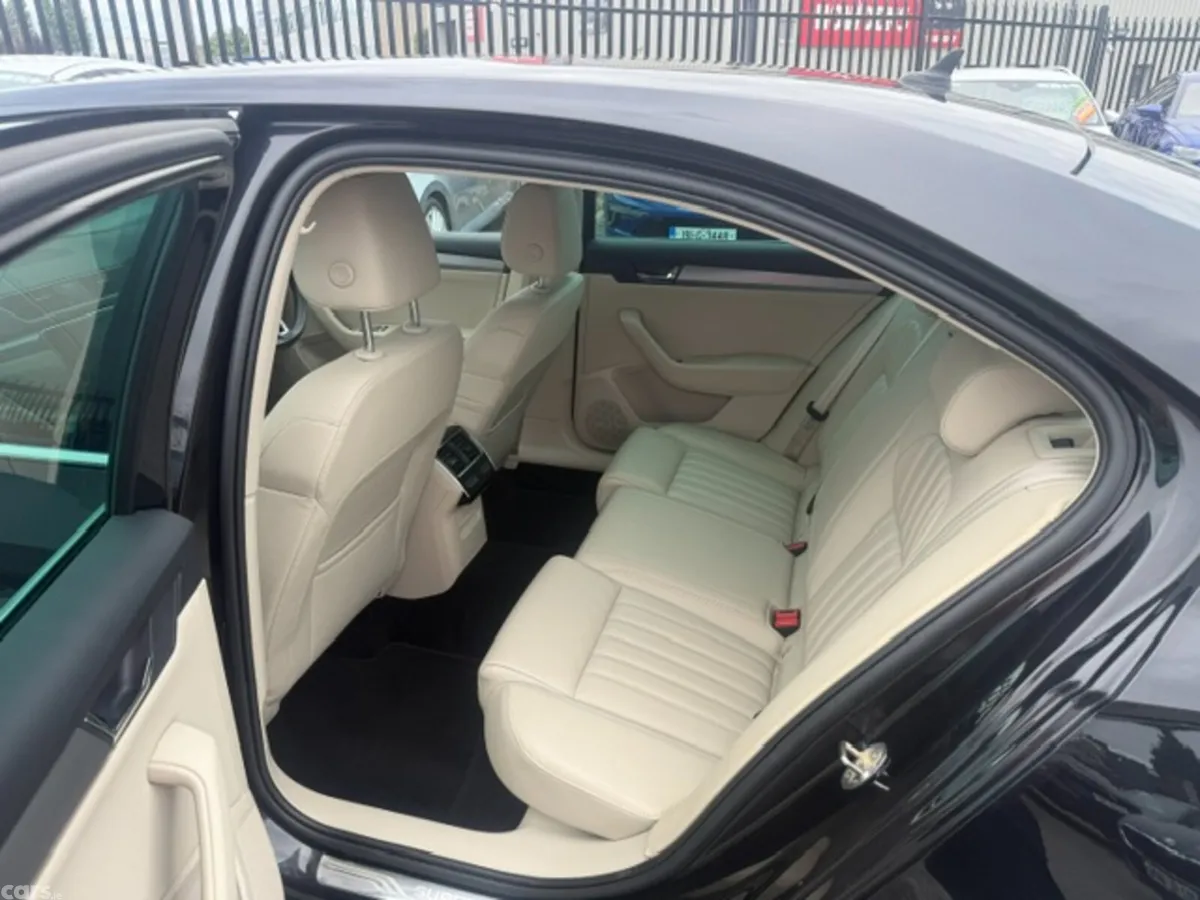 Skoda Superb Saloon, Diesel, 2018, Black