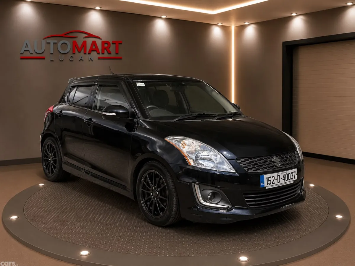 Suzuki Swift Hatchback, Petrol, 2015, Black