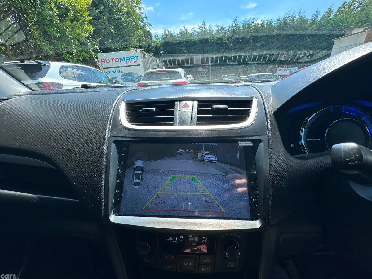 Suzuki Swift Hatchback, Petrol, 2015, Black