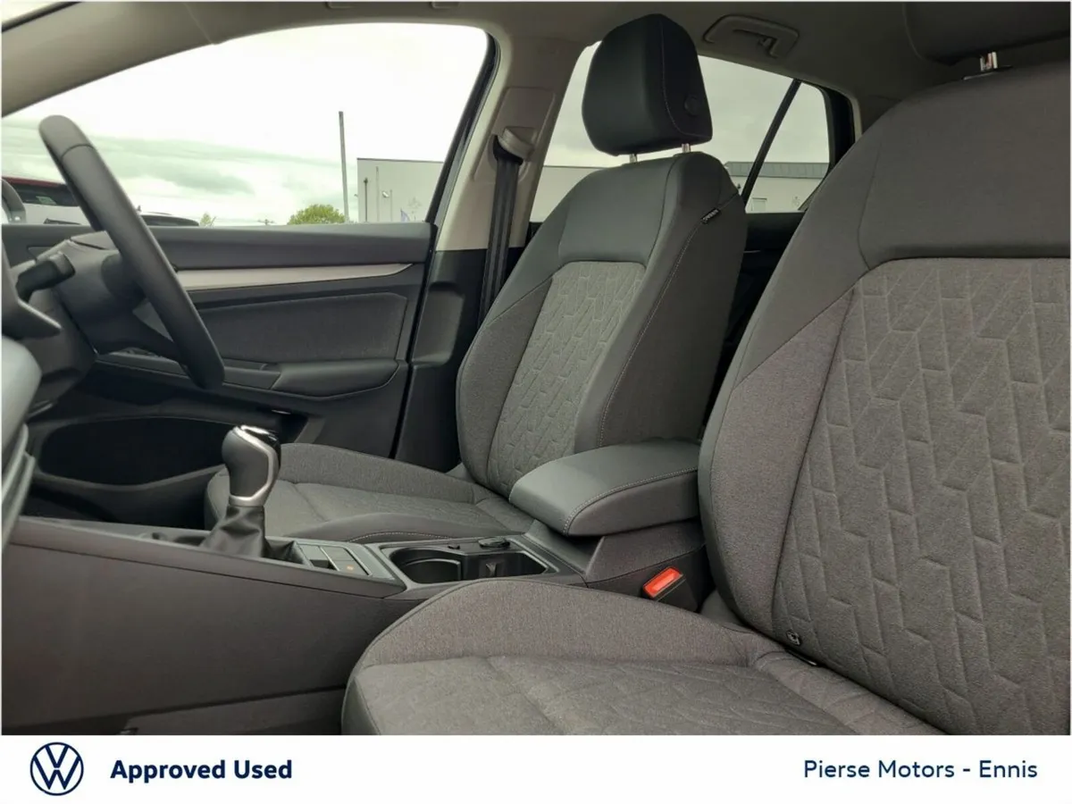 Volkswagen Golf Estate, Diesel, 2026, Black