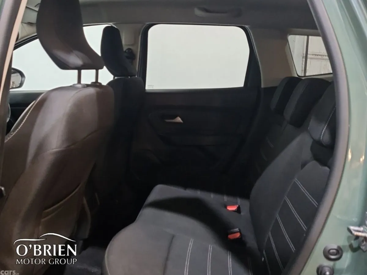 Dacia Duster SUV, Diesel, 2024, Grey