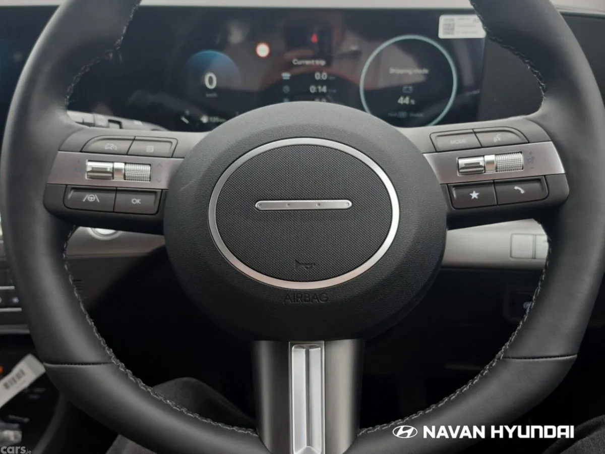 Hyundai KONA MPV, Petrol, 2026, White