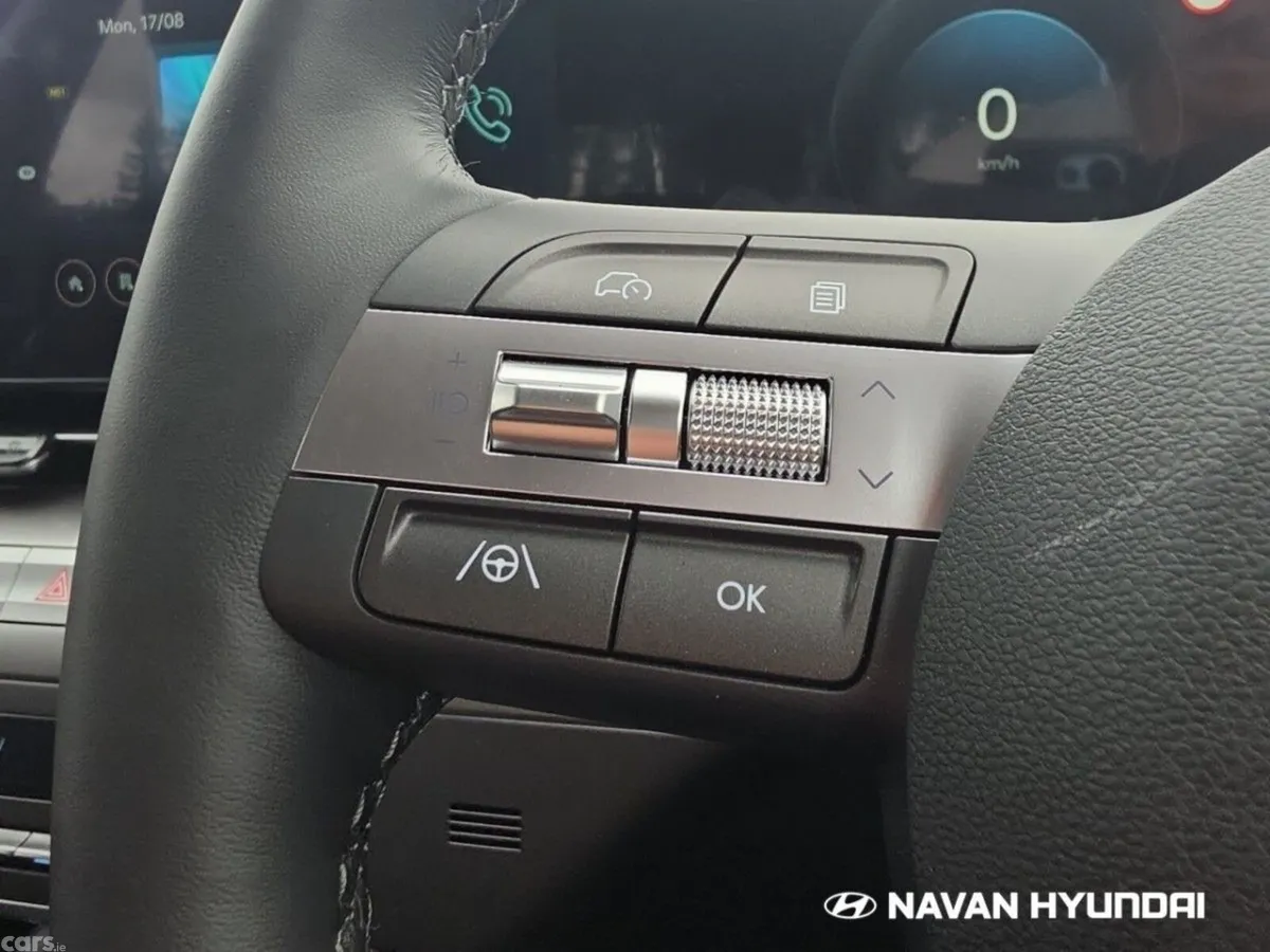 Hyundai KONA MPV, Petrol, 2026, White