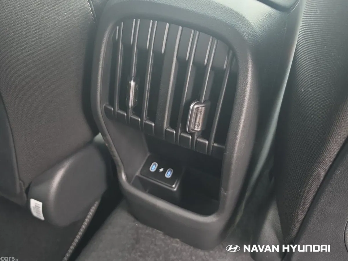 Hyundai KONA MPV, Petrol, 2026, White
