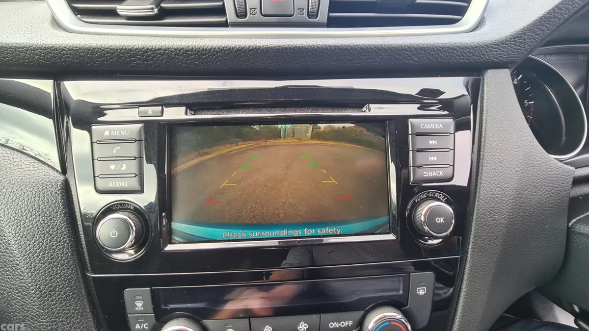 Nissan Qashqai SUV, Diesel, 2020, Blue