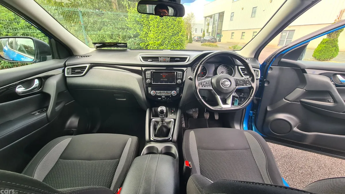 Nissan Qashqai SUV, Diesel, 2020, Blue