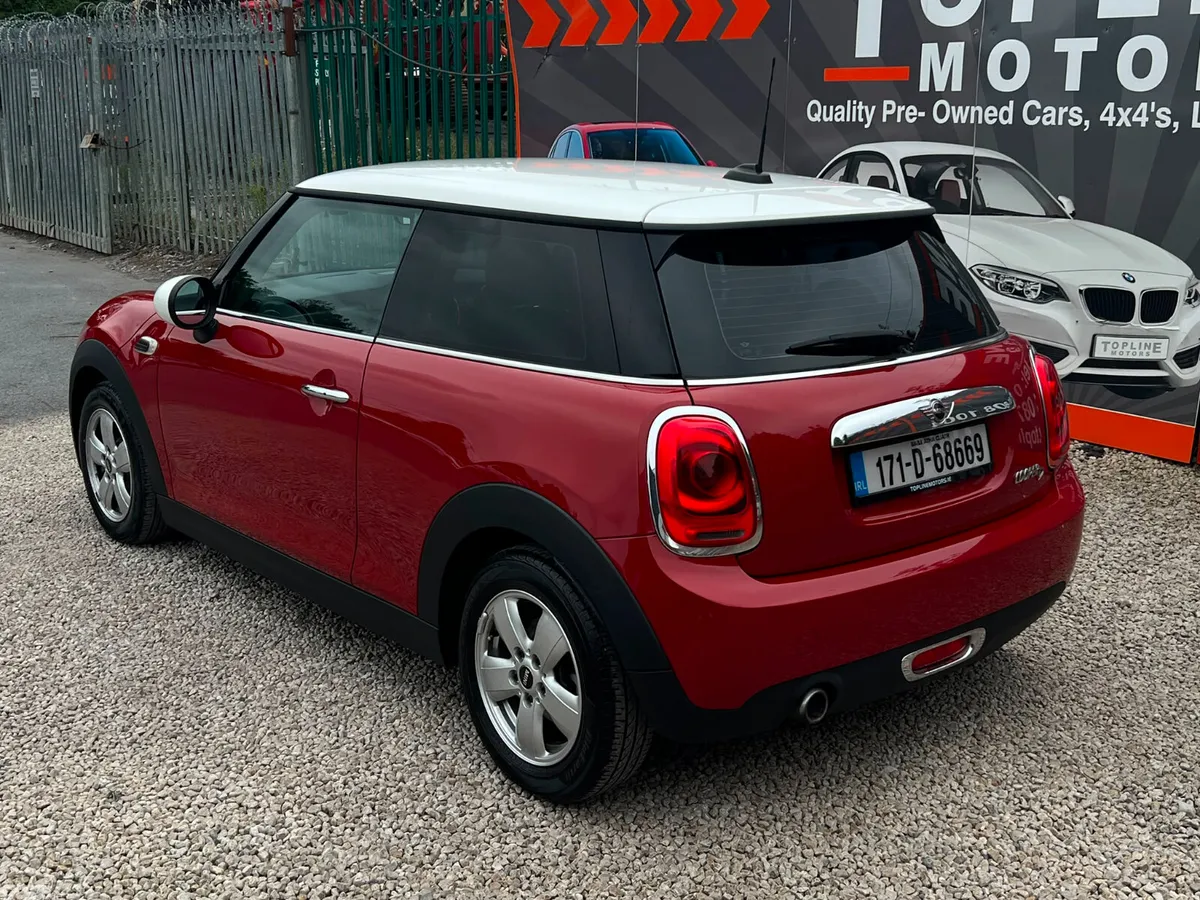 Mini Mini Hatchback, Diesel, 2017, Red