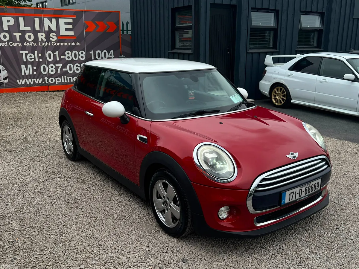 Mini Mini Hatchback, Diesel, 2017, Red