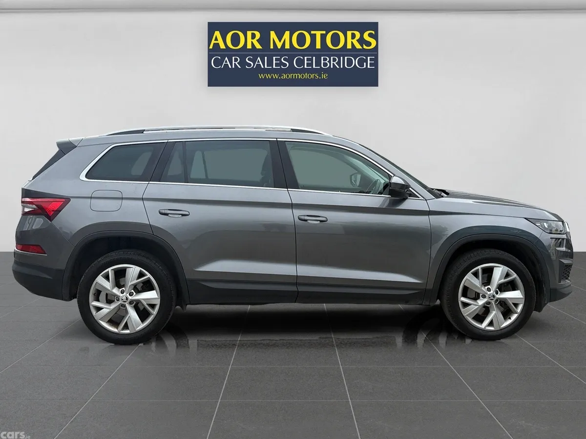 Skoda Kodiaq SUV, Diesel, 2023, Grey